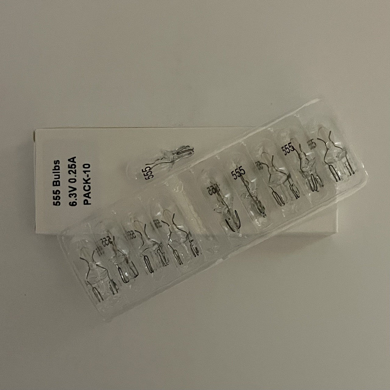 #555 Incadescent Light Bulbs